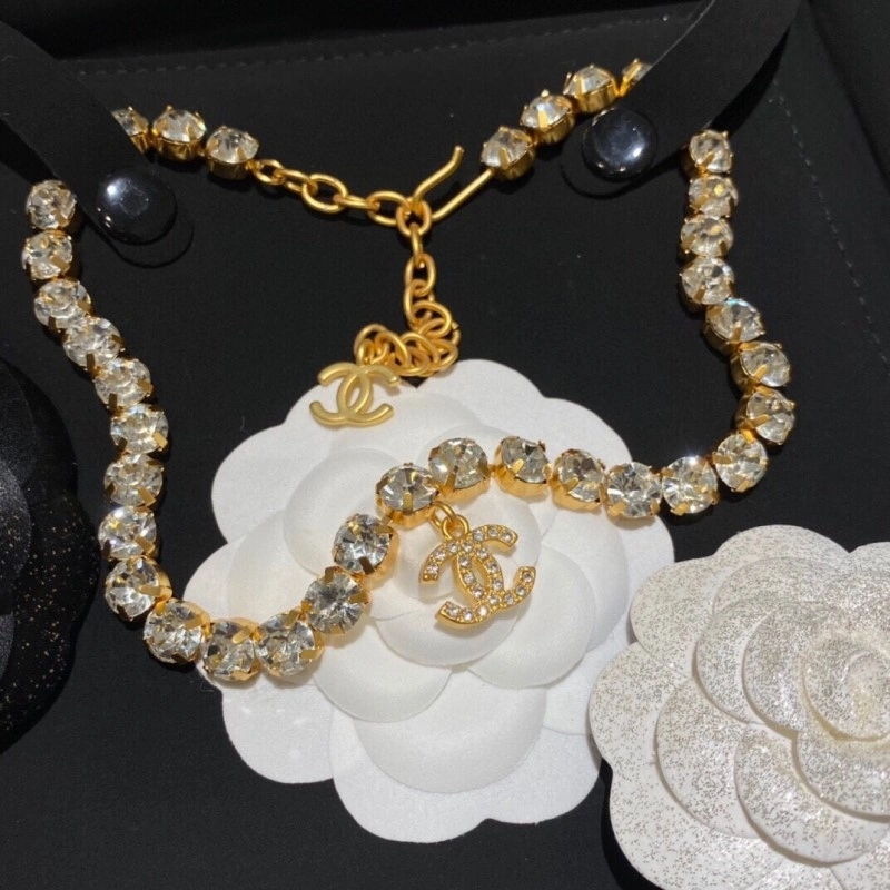 Chanel Necklaces Packable 219160