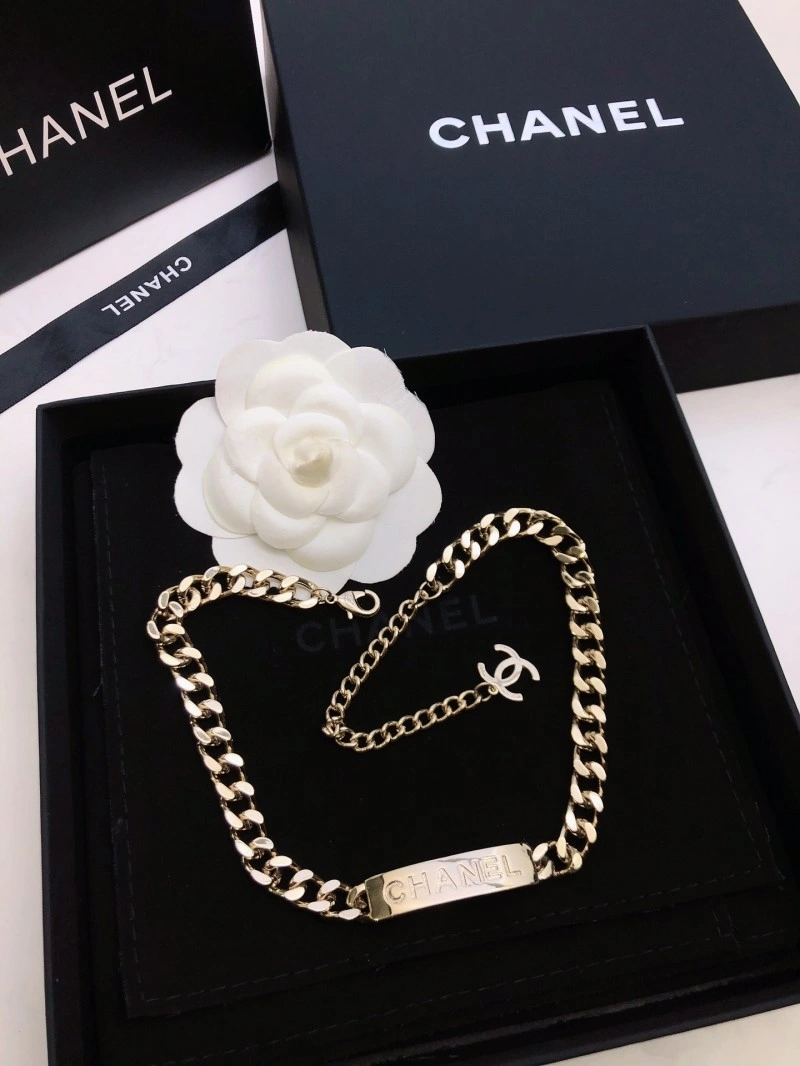 Casual Chanel Necklaces 219177