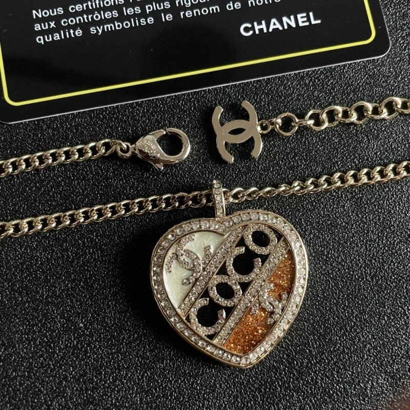 Stylish Chanel Necklaces 219159