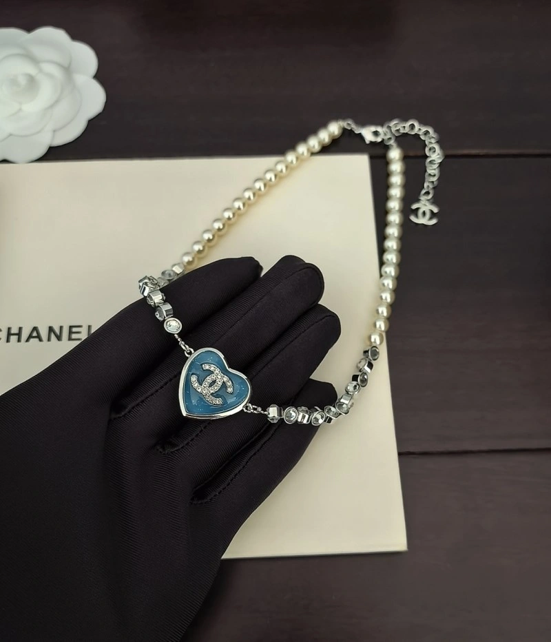 Chanel Necklaces WellDesigned 219153