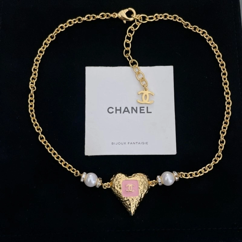 Effortless Chanel Necklaces 219147
