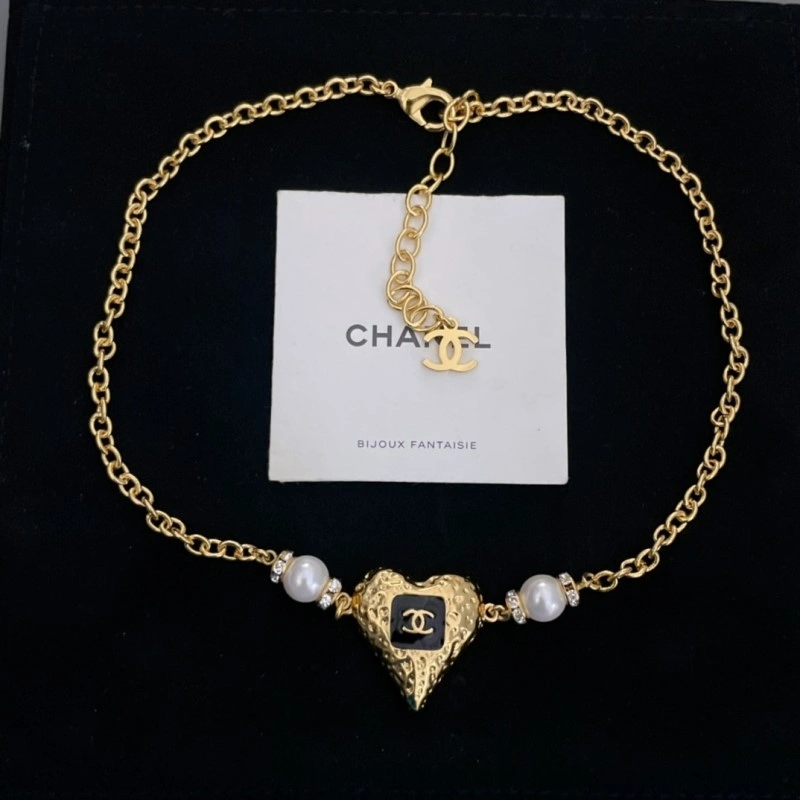Effortless Chanel Necklaces 219147