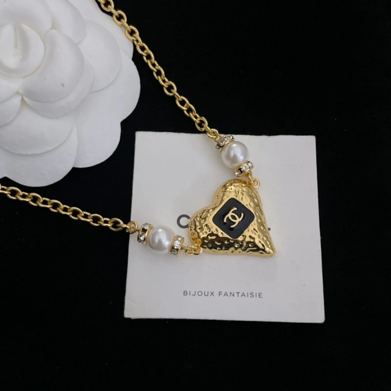 Effortless Chanel Necklaces 219147