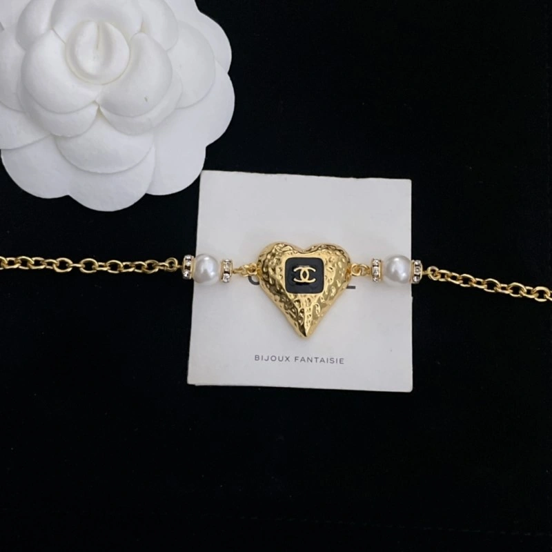 Effortless Chanel Necklaces 219147