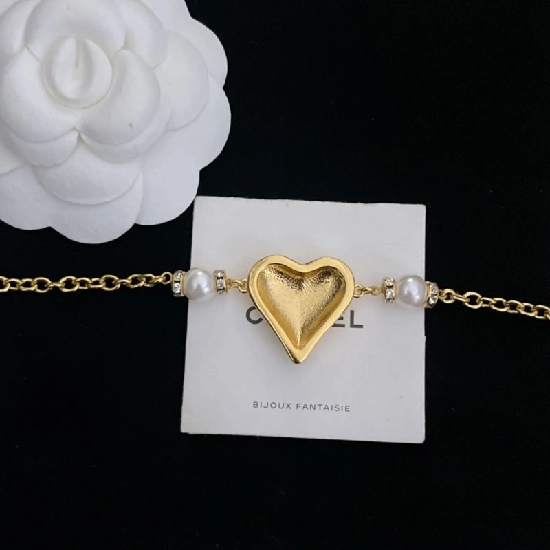 Effortless Chanel Necklaces 219147