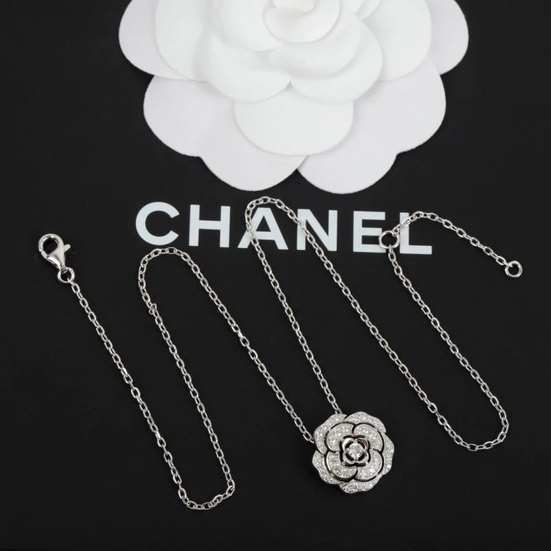 UrbanStyle Chanel Necklaces 219125