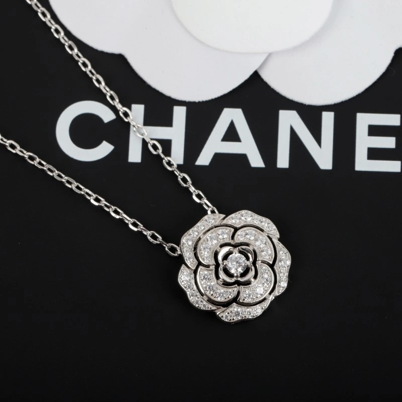 UrbanStyle Chanel Necklaces 219125
