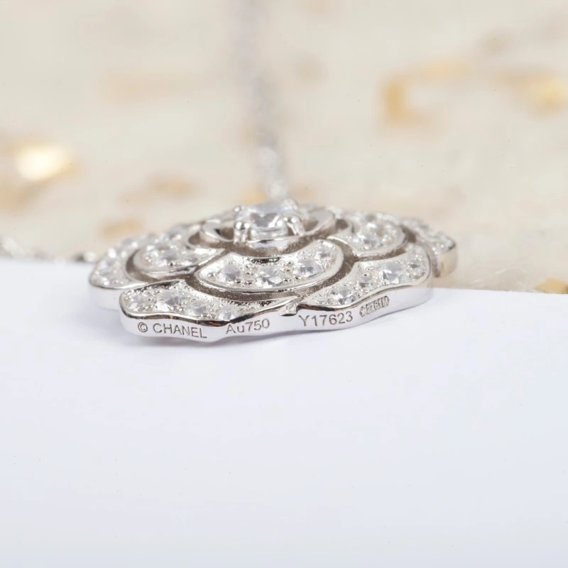 UrbanStyle Chanel Necklaces 219125