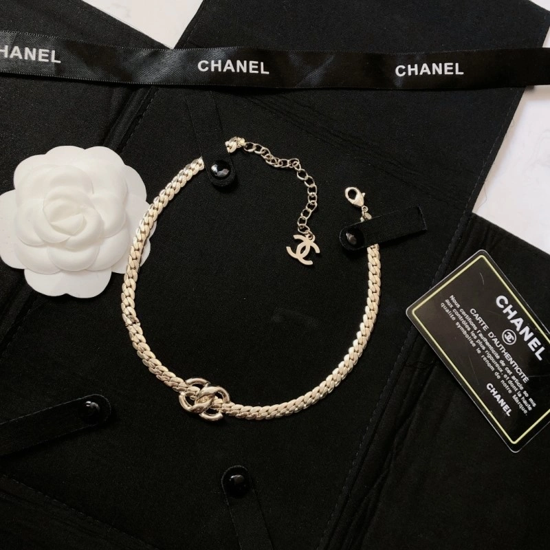 UrbanChic Chanel Necklaces 219132