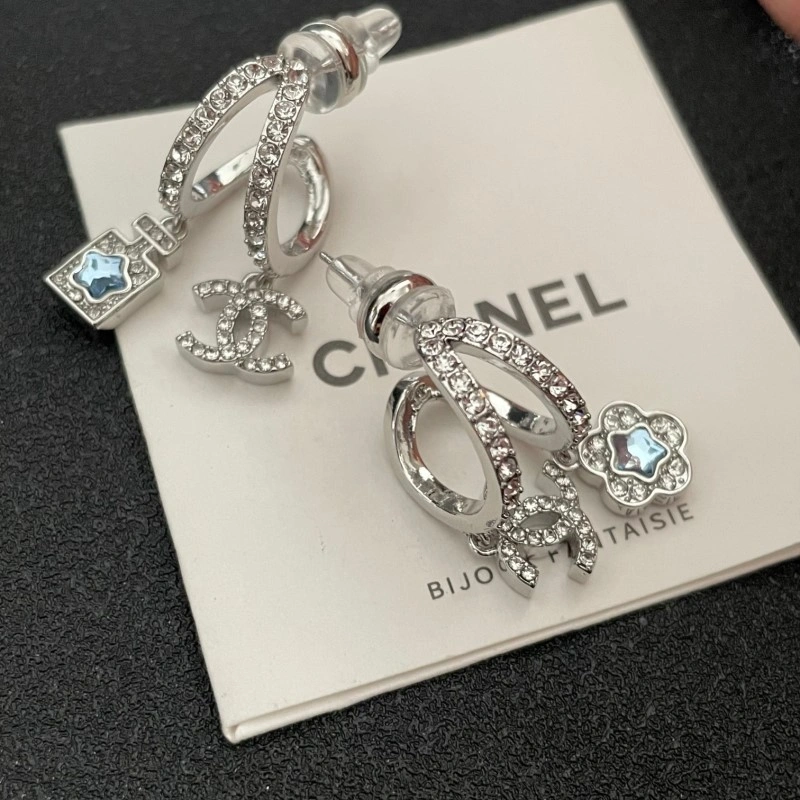 Chanel Necklaces Bright 219136