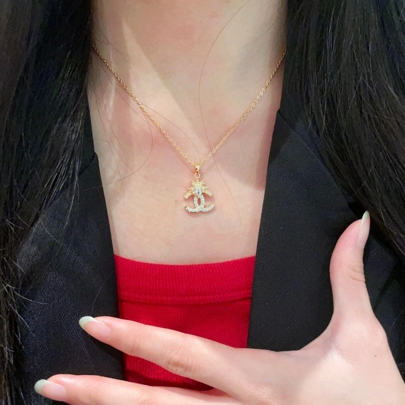 Chanel Necklaces WellDesigned 219137