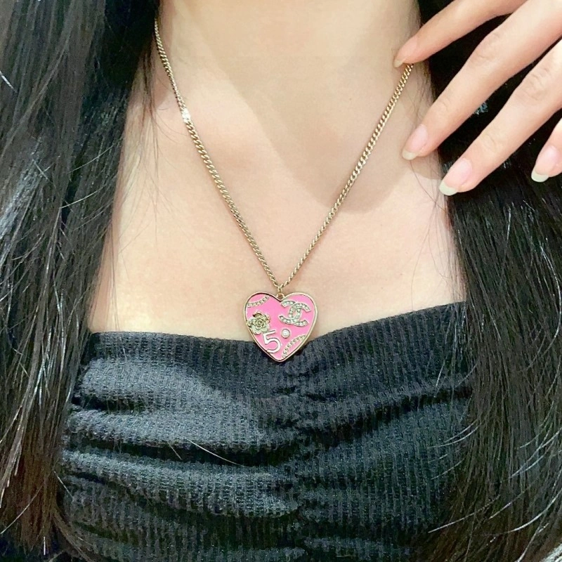 Casual Chanel Necklaces 219133