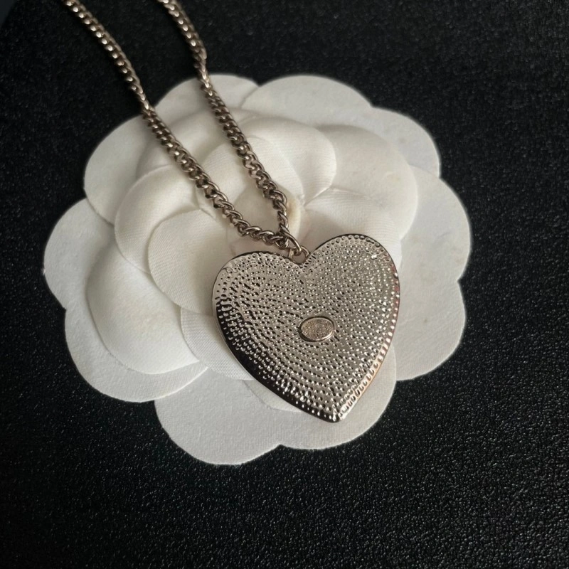 Casual Chanel Necklaces 219133
