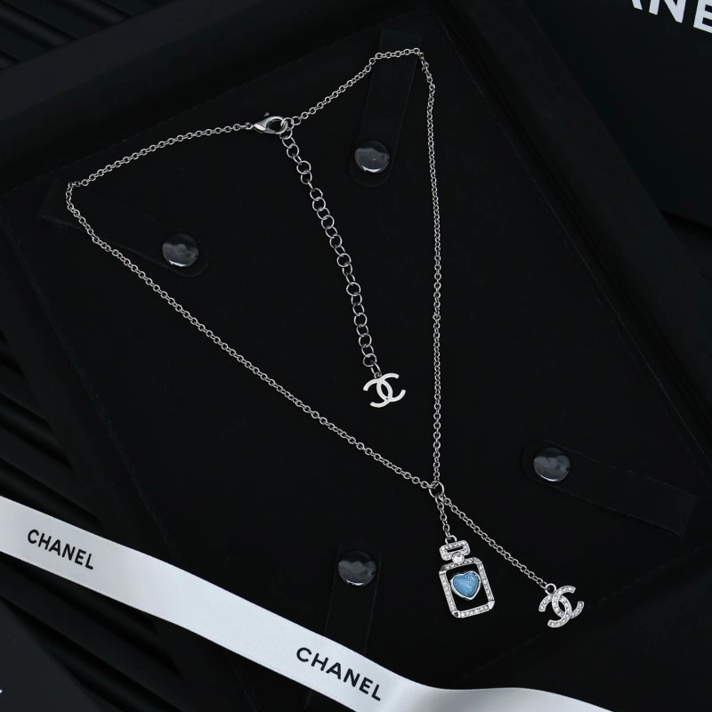 Seasonal Chanel Necklaces 219144