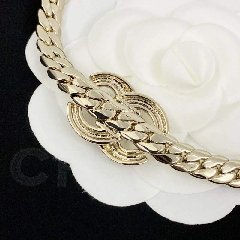Chanel Necklaces Fashionable 219131