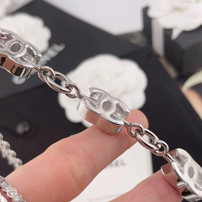 Chanel Necklaces UrbanChic 219198