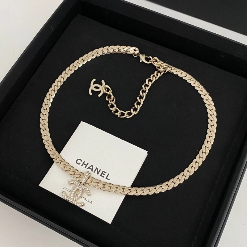 Chic Chanel Necklaces 219128