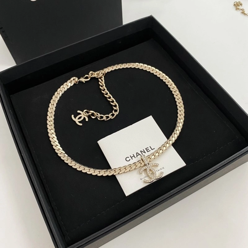 Chic Chanel Necklaces 219128