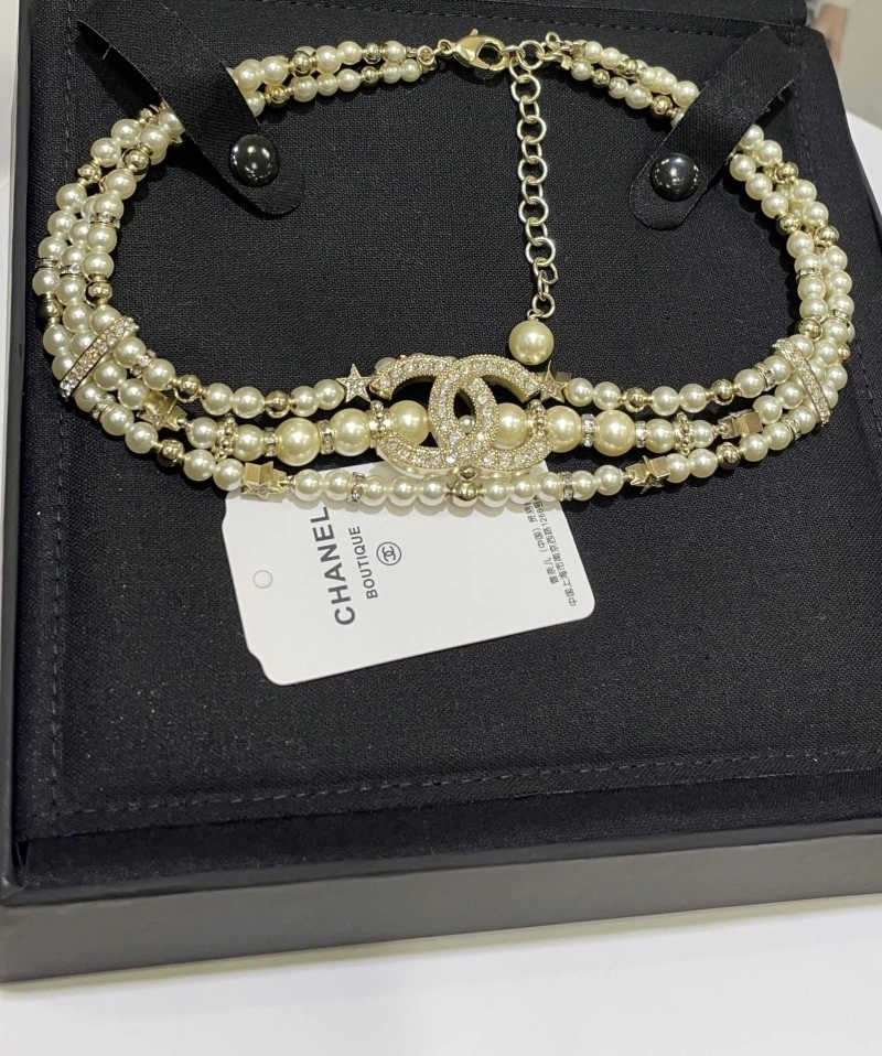 EyeCatching Chanel Necklaces 219114