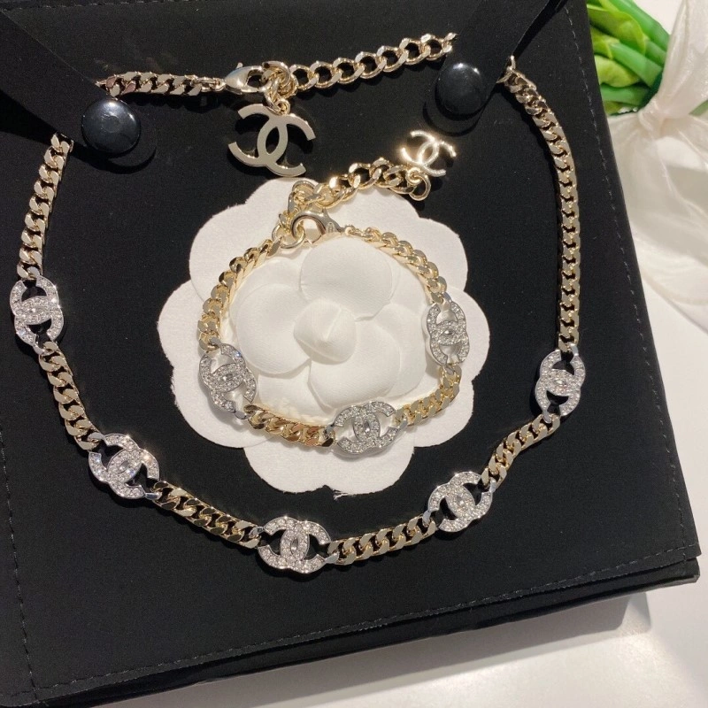 Chanel Necklaces Unisex 219116