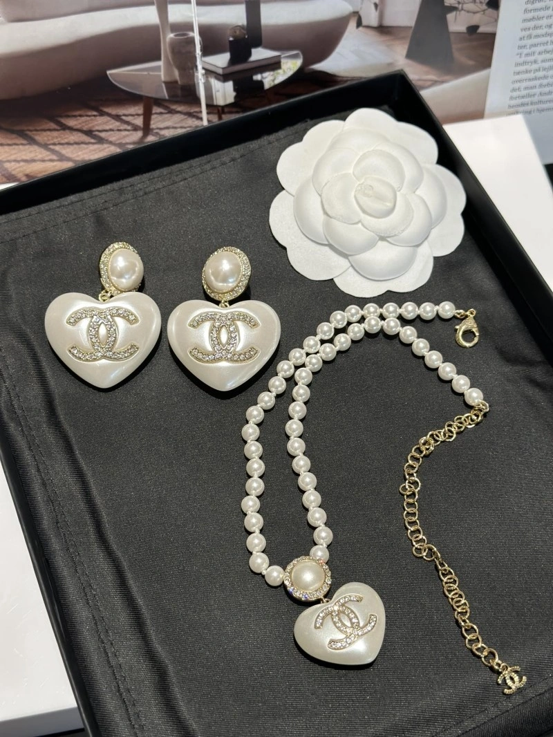 Chanel Necklaces Upgraded 219121