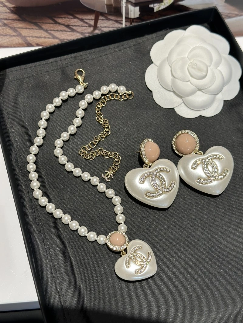 Chanel Necklaces Upgraded 219121