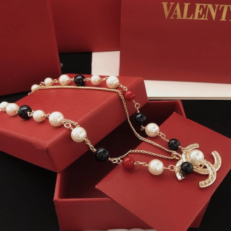 Chanel Necklaces SmoothTexture 219115