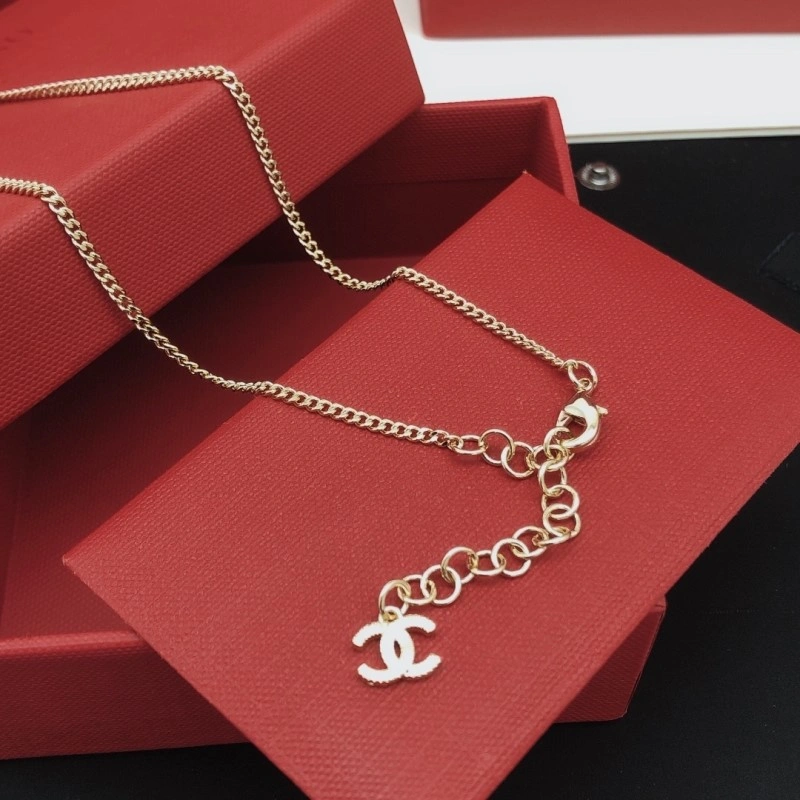 Refined Chanel Necklaces 219185