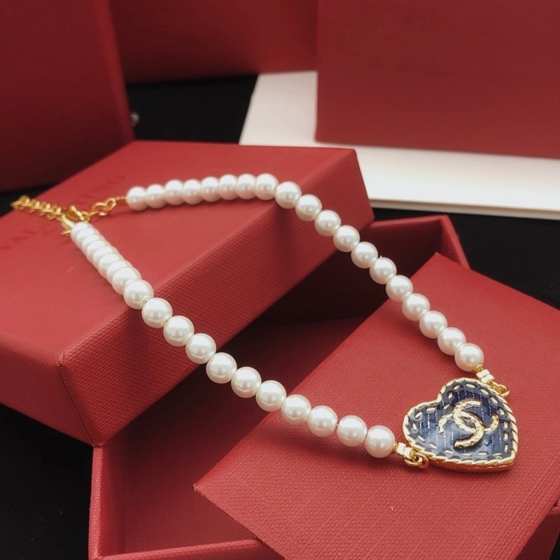 Seasonal Chanel Necklaces 219101