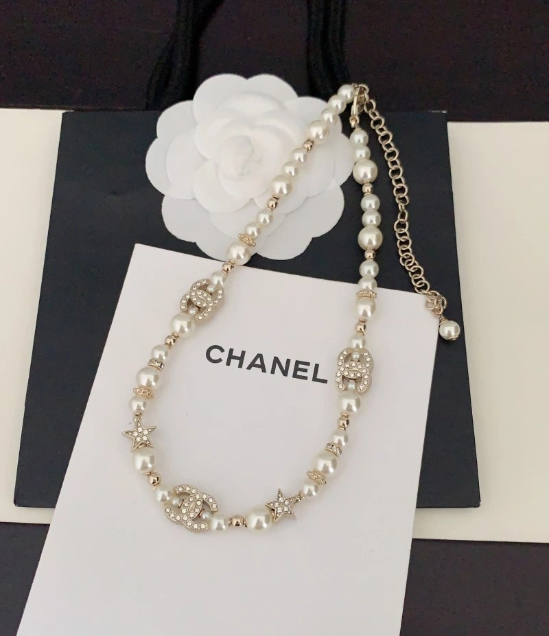 Comfortable Chanel Necklaces 219097