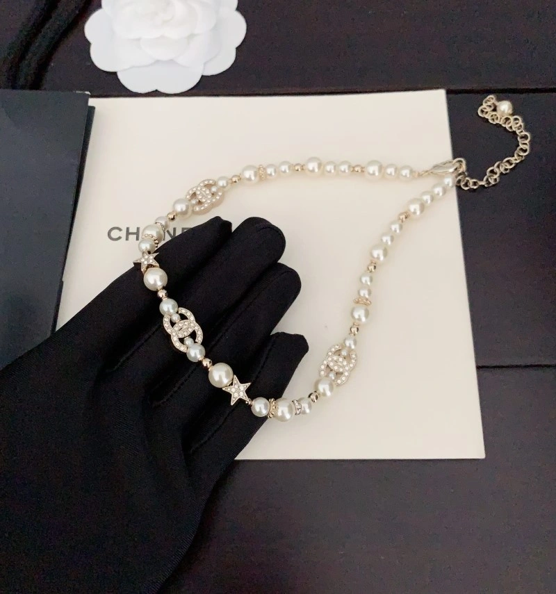 Comfortable Chanel Necklaces 219097
