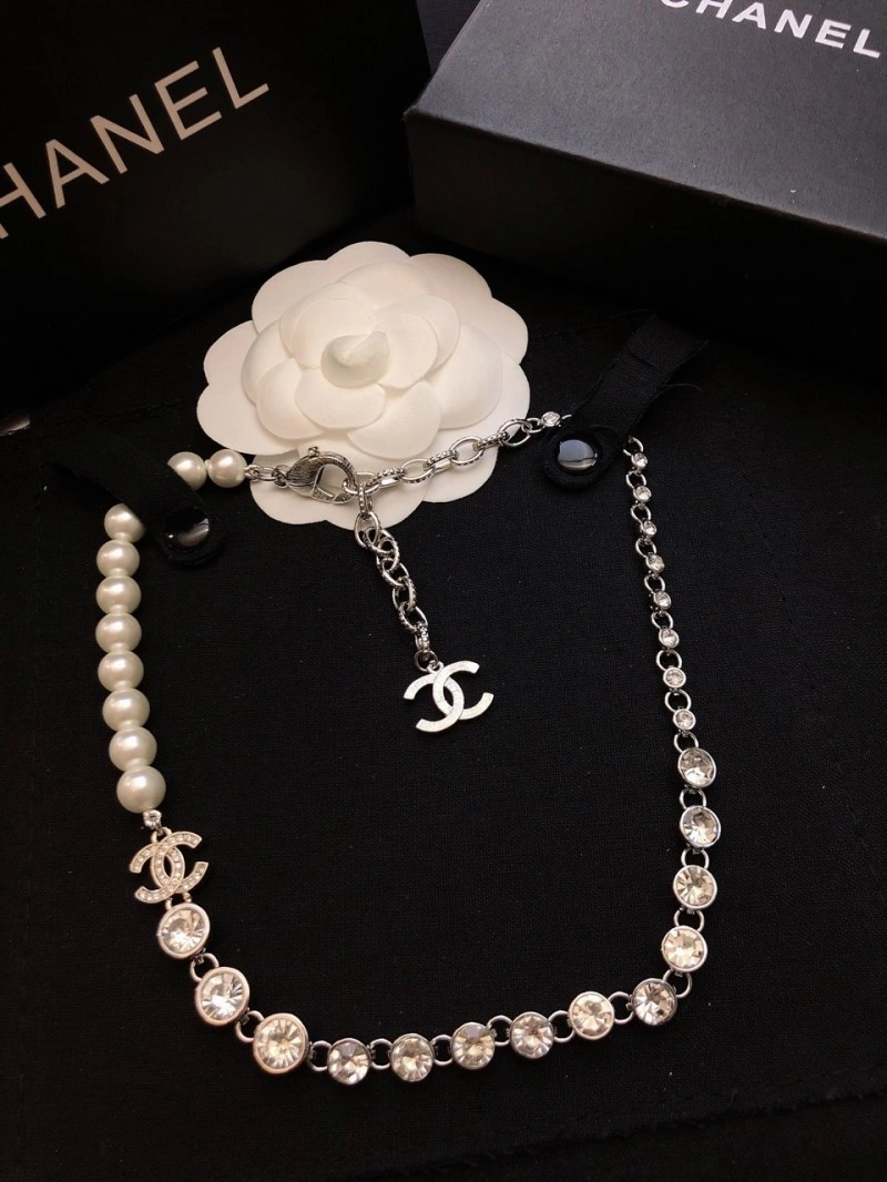 Chanel Necklaces EyeCatching 219096