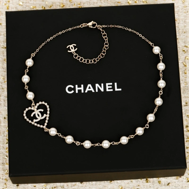 Chanel Necklaces Snug 219086