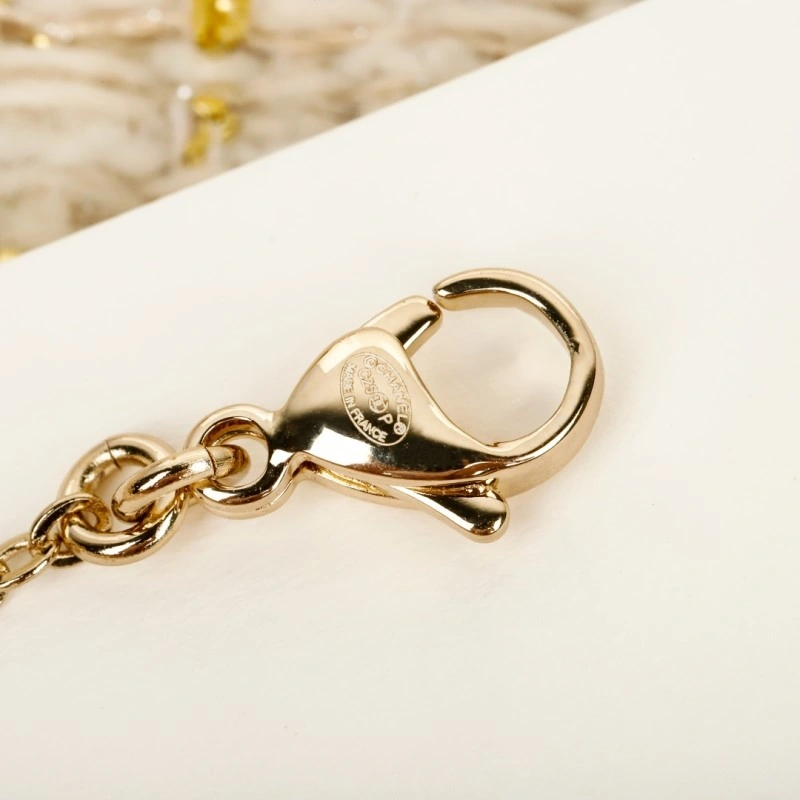 Chanel Necklaces Snug 219086