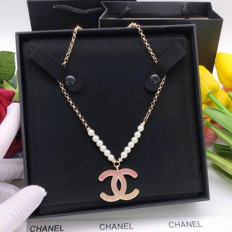 Chanel Necklaces Effortless 219081