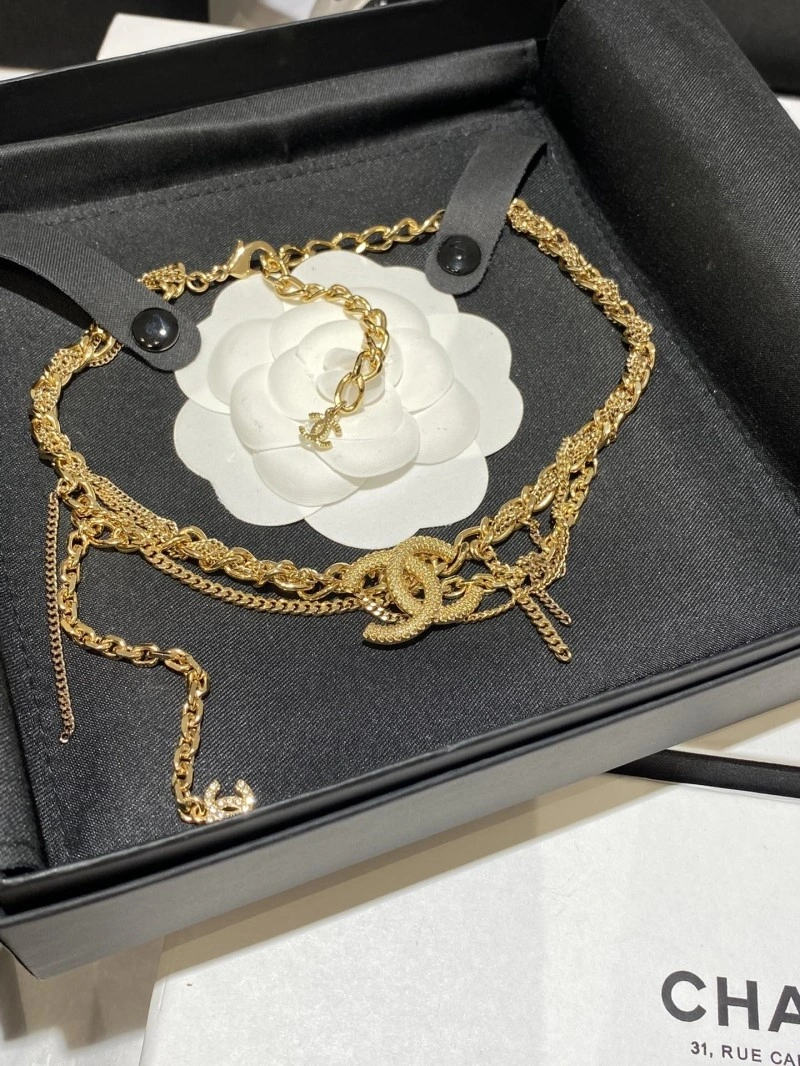 Timeless Chanel Necklaces 219084
