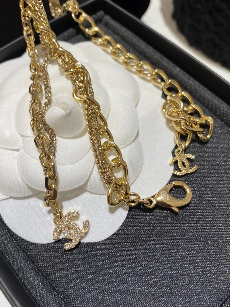 Timeless Chanel Necklaces 219084