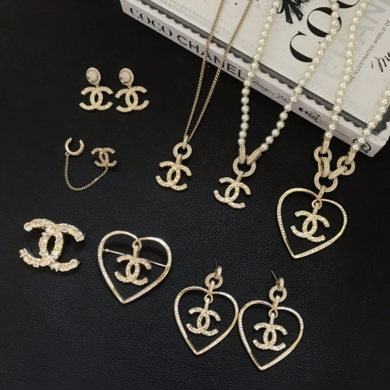 ModernLook Chanel Necklaces 219152