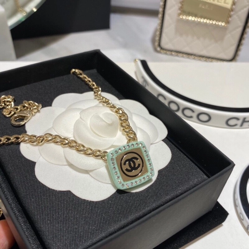Refined Chanel Necklaces 219088