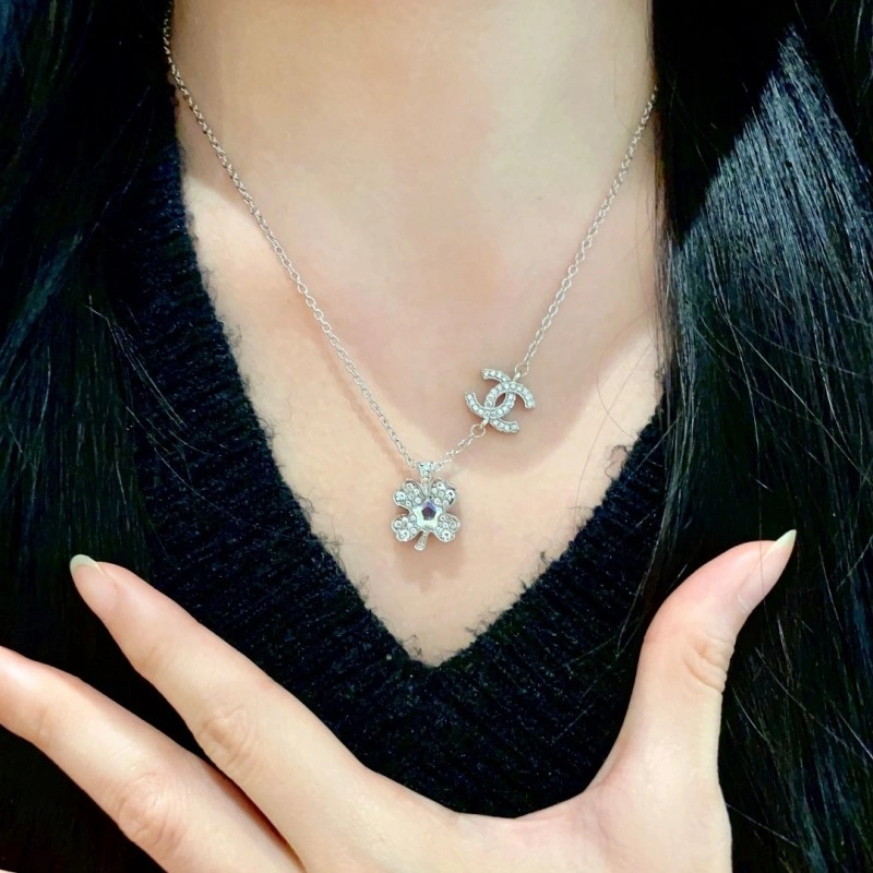 Chanel Necklaces Resilient 219075