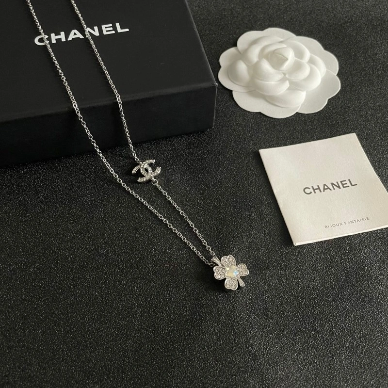 Chanel Necklaces Resilient 219075