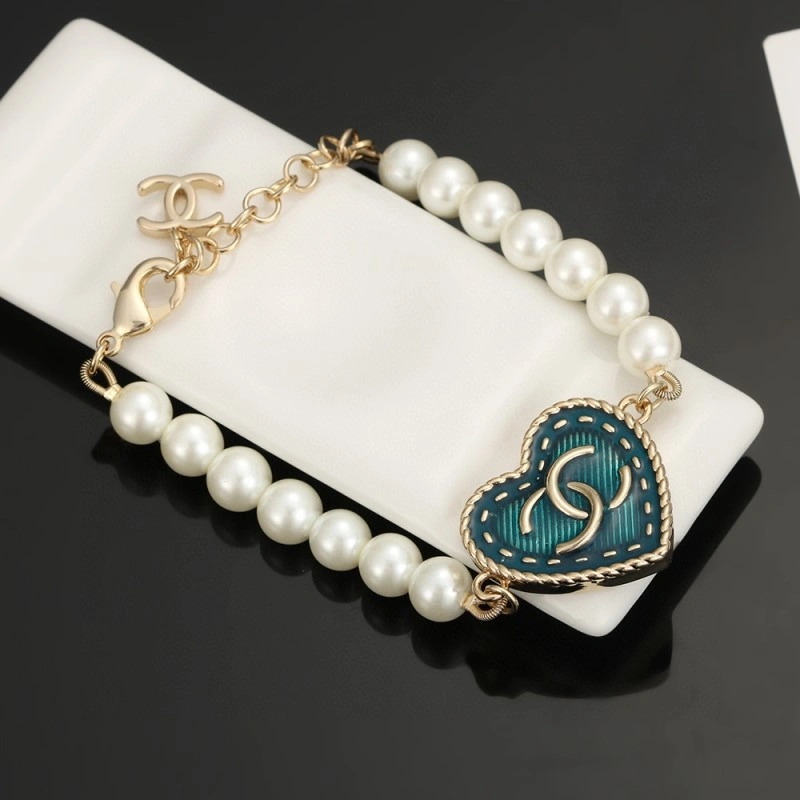 FreshLook Chanel Necklaces 219095