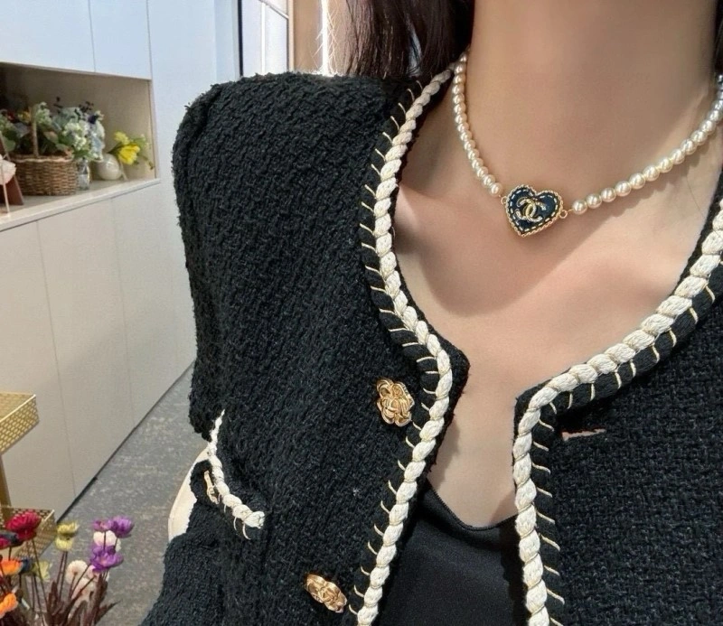 FreshLook Chanel Necklaces 219095