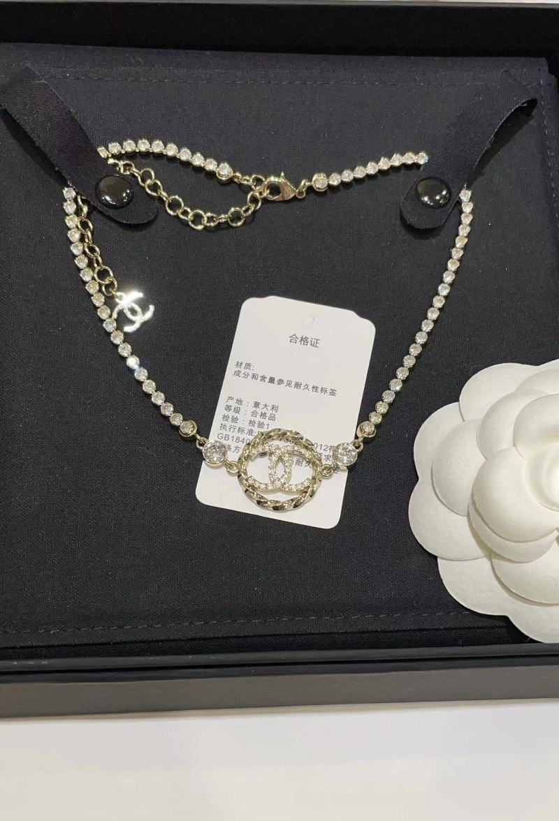 Chanel Necklaces Contemporary 219063