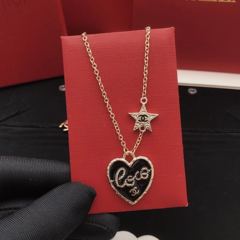 UrbanChic Chanel Necklaces 219135