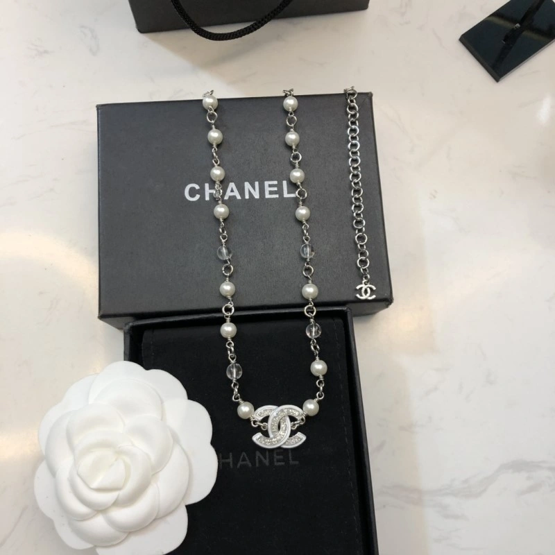 Refined Chanel Necklaces 219060