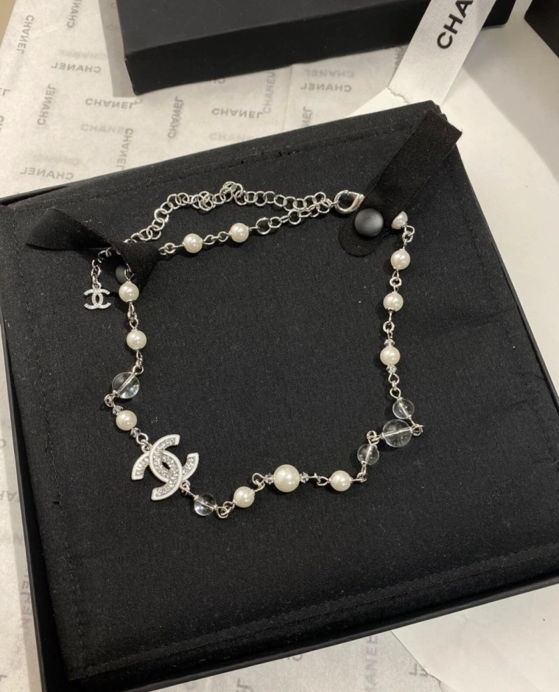 WaterResistant Chanel Necklaces 219056