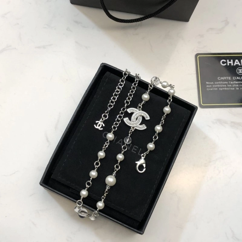 WaterResistant Chanel Necklaces 219056