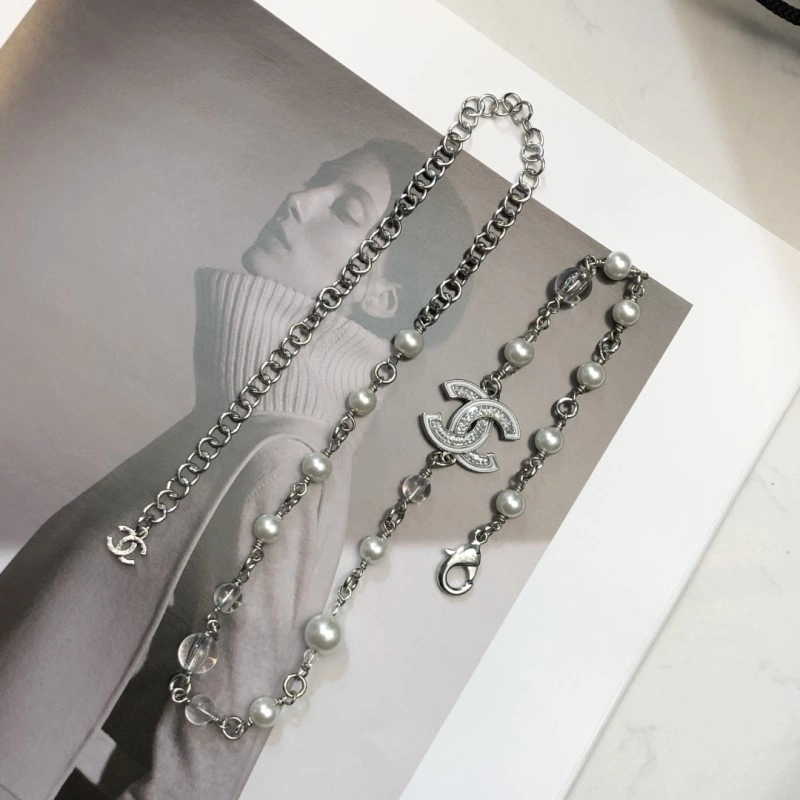 WaterResistant Chanel Necklaces 219056