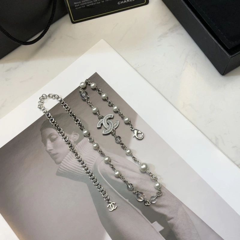 WaterResistant Chanel Necklaces 219056